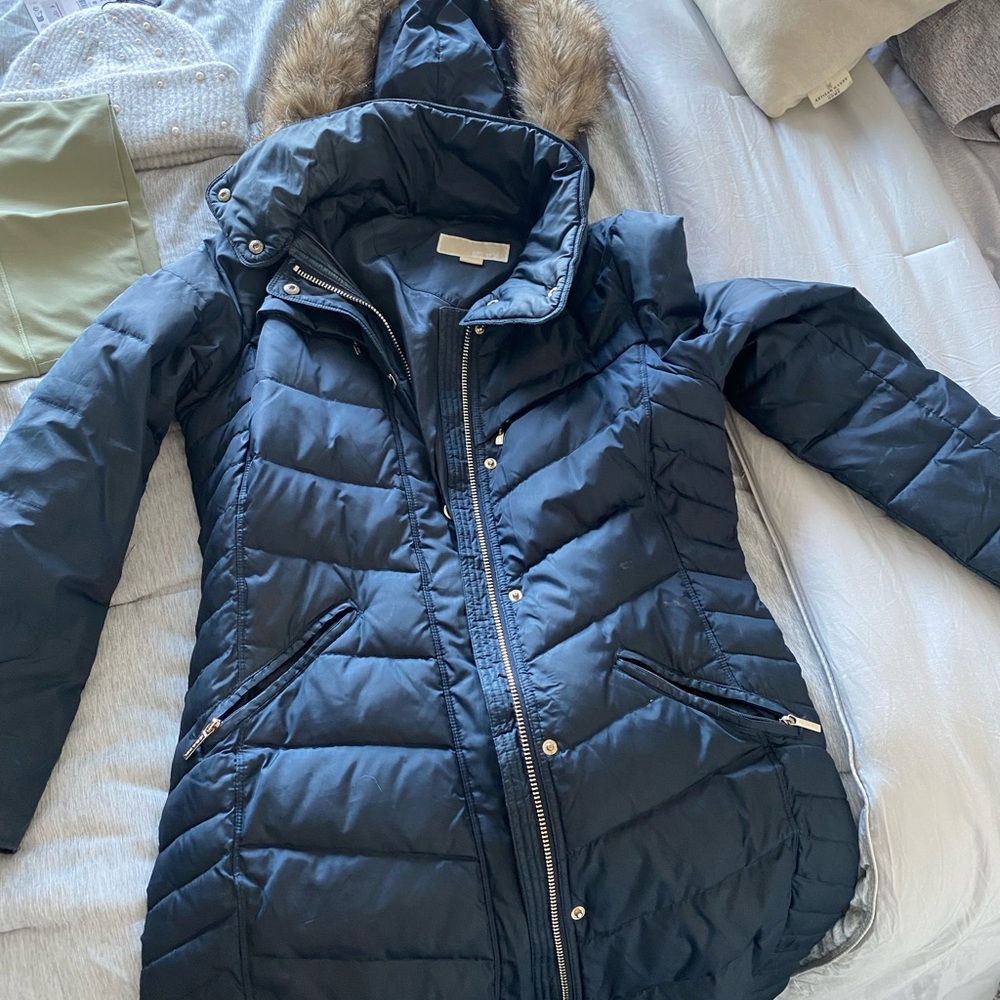 Women's Navy Puffer Jacket with Fur Hood